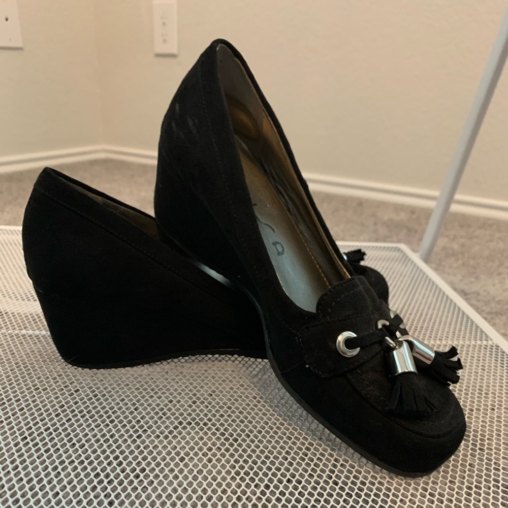 UNISA Wedges